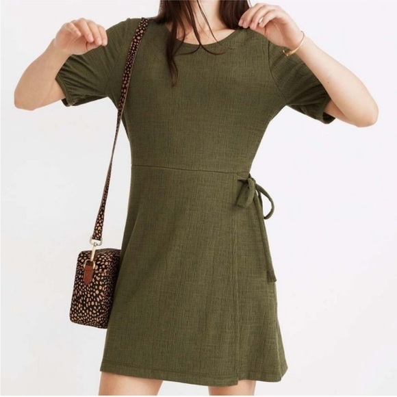 Madewell Crosshatch Puff-Sleeve Faux-Wrap Mini Dress Olive Green - Picture 2 of 11